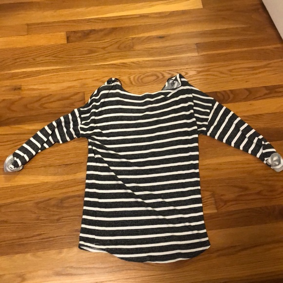 H&M grey and white striped sweater - Picture 2 of 4